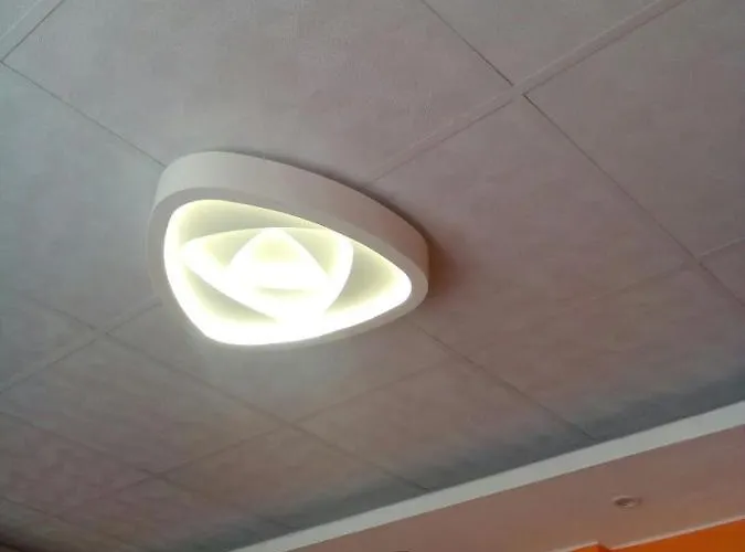 диана дик Отель Китен