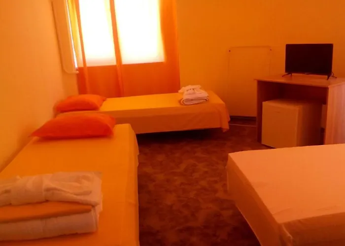 Отель диана дик *