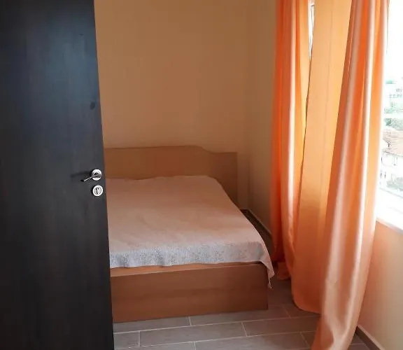 Отель диана дик *