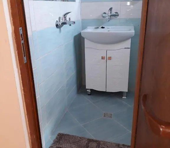 диана дик Отель Китен