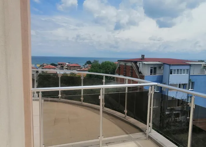 диана дик Отель