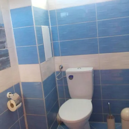 диана дик Отель