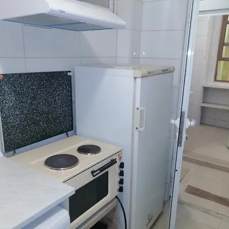 диана дик Отель *