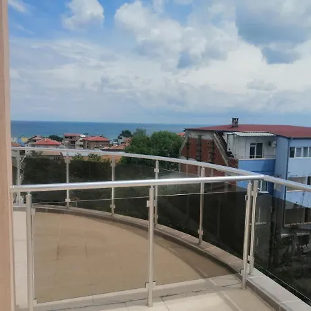 диана дик Отель