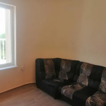 диана дик Отель *